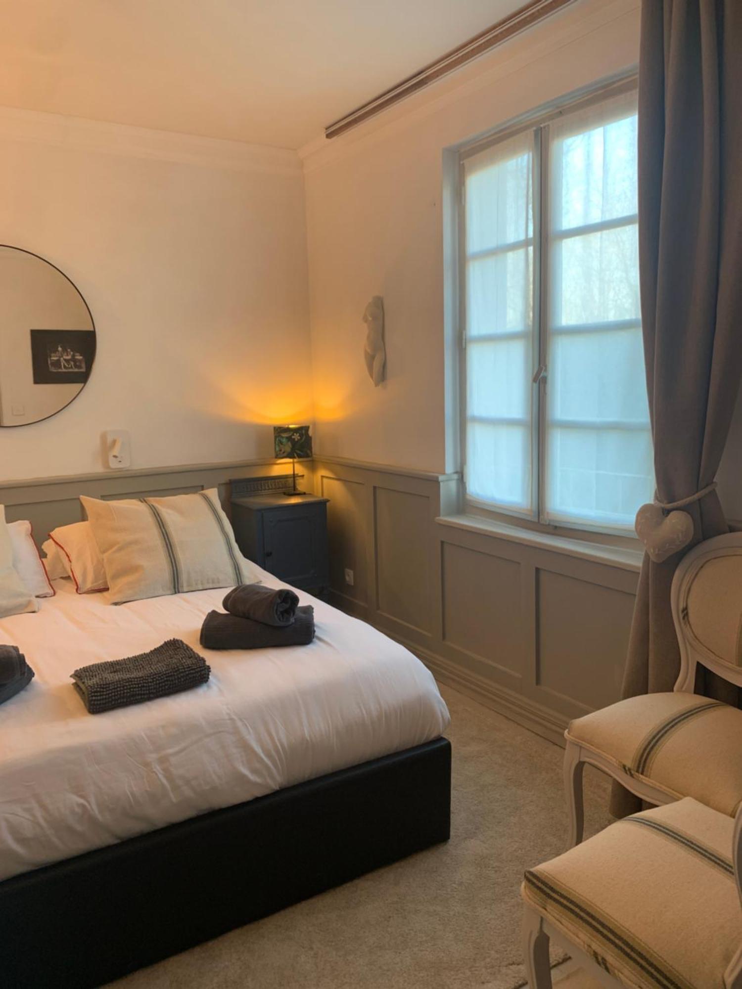 Petit Boudoir The Riverside Retreat Triac-Lautrait エクステリア 写真