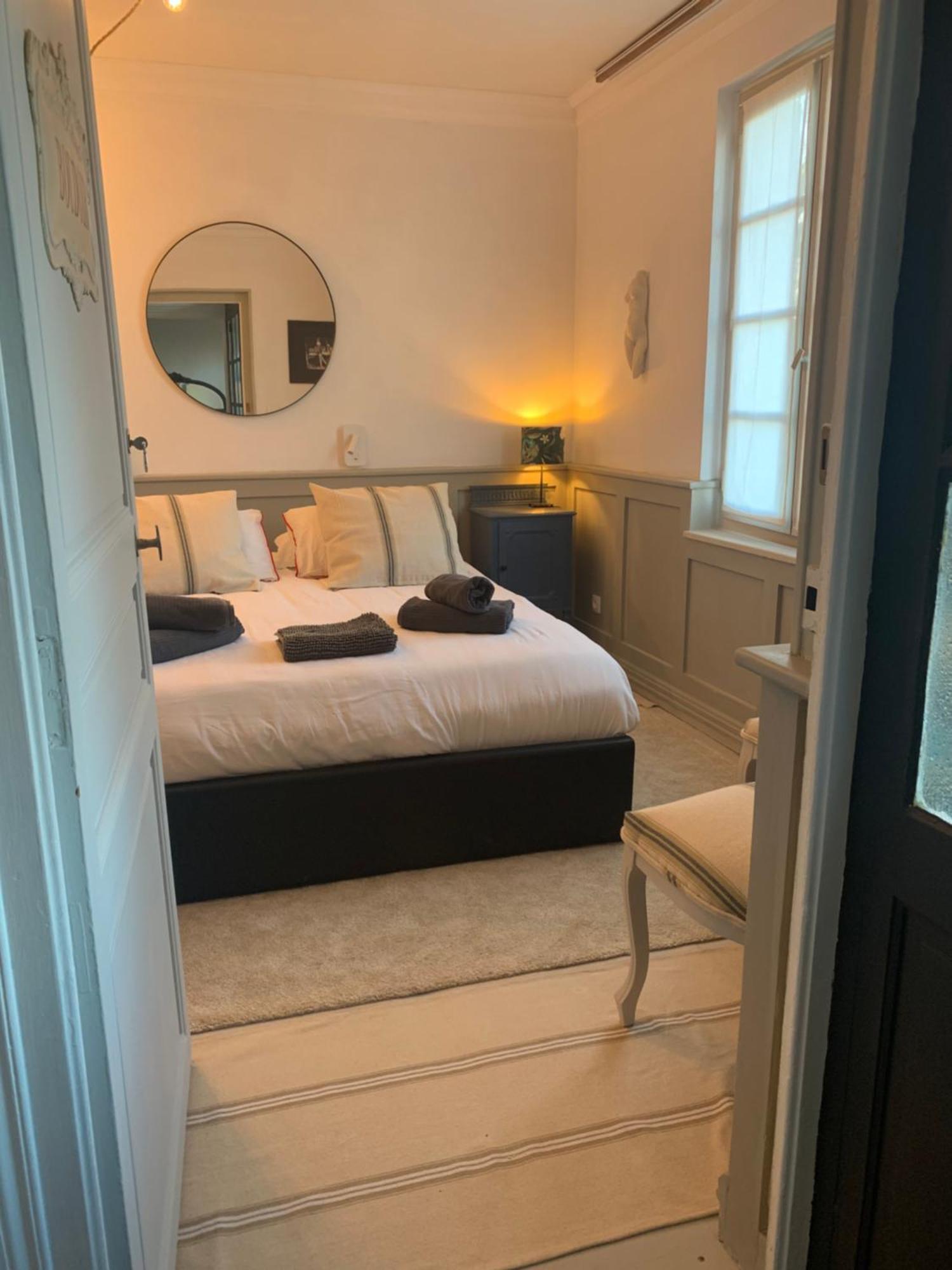 Petit Boudoir The Riverside Retreat Triac-Lautrait エクステリア 写真
